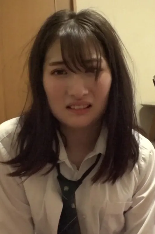 TSSR-3203 She desperately stuffs two cocks into her mouth! High school girl in a 3P sex scene