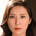Yuna Shina