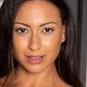 Cassie Del Isla
