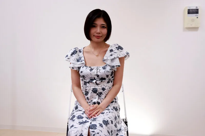 AKDL-360 An intelligent office lady in sales. As a reaction to her serious student days, she fell in love with, screenshot 1