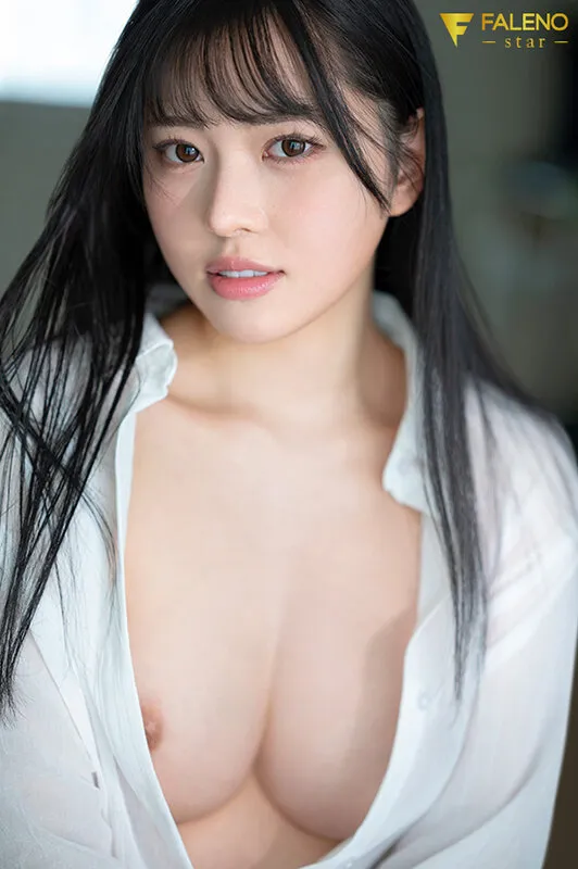 FNS-138 Newcomer: Hidden behind her innocent appearance is a macho sexual desire. Active athlete Kamiki Mia's — Kamiki Mia, screenshot 1