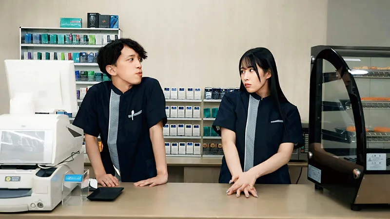 FTHTD-166 She likes to have sex in the back of a convenience store and is having an affair. - Saa Futaba — Saa Futaba, screenshot 2