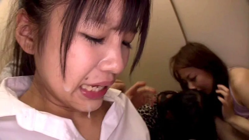 GAR-343 Forbidden Fakecest Elevator, screenshot 4