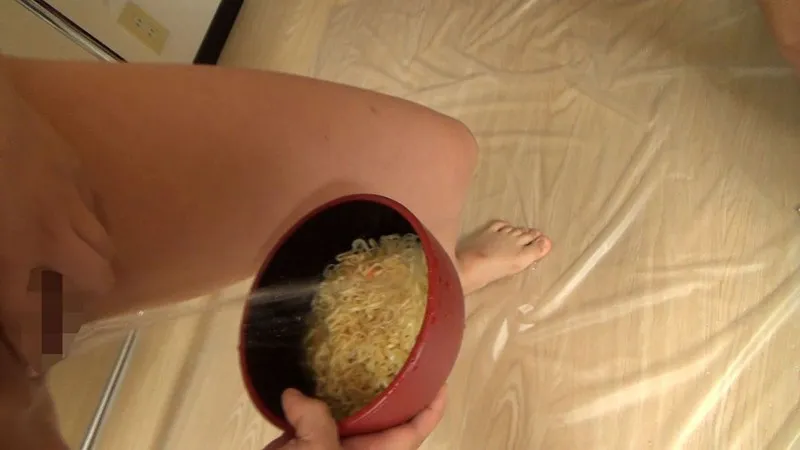 GS-051 今年入った新入社員はブラウスがはち切れそうな巨乳女子!目立ち過ぎる胸元にソソられていると、あまりにガン見し過ぎて気付かれた!セクハラだと訴えられる…と思ったら、自らの胸を僕の顔に圧迫させドS丸出しで迫ってき — 久我かのん, 宇野杏奈, 霧生ゆきな, スクリーンショット 6