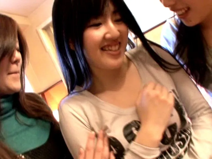 HAVD-583 Lesbian Kiss" Smooth-Talking Leads to First Lesbian Experience 5, screenshot 1