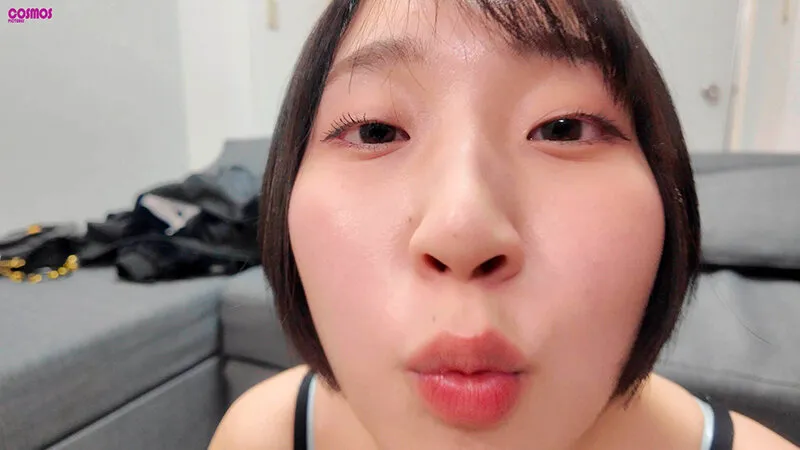 HAWA-382 素人妻が一般大学生の自宅にコンドーム1つ渡され一泊一度のゴム姦では満足できず宿泊中2度もガチ中出しを許してしまう騎乗位で美白Gカップ乳を揺らす童顔妻 るかさん26歳, スクリーンショット 2