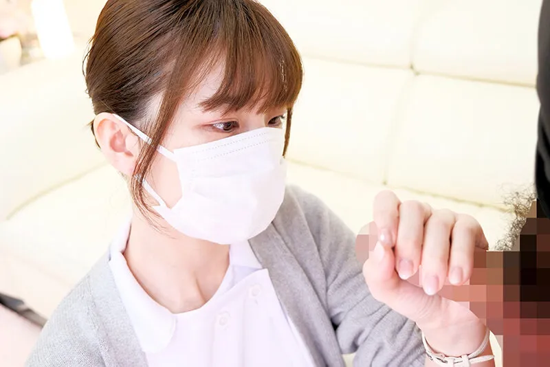 IENFH-23001 Pick up an active nurse with her face completely exposed! An angel in a white coat helps men suffe, screenshot 2