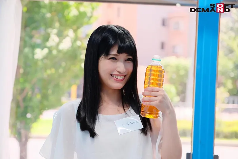 MMGH-123 Tama (21 Years Old) The Magic Mirror. "Will You Help A Cherry Boy Jerk Off?..." A Kind-Hearted Girlfr, screenshot 1