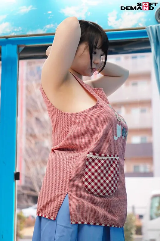 MMGH-168 Tomoe, Teacher, 20 Years Old. When I Rub Her Voluptuous Body, She Gets Dripping Wet! A Chubby Amateur, screenshot 1