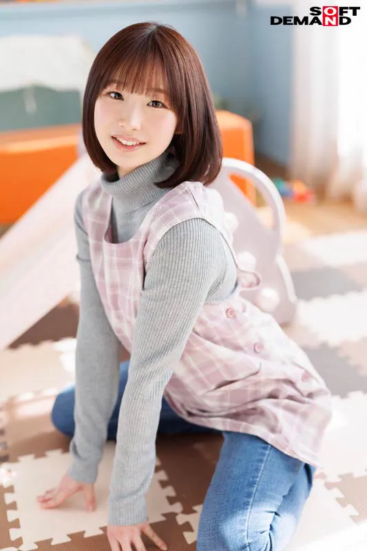 MOGI-160 "Being a nursery school teacher really strengthens your lower body," said the confident amateur girl — Ishikawa Kurumi, screenshot 1