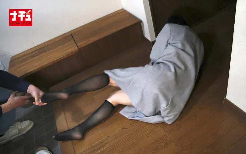 NHDTC-10301 It's okay to cum inside, but please stop!!! A woman who is held down and doesn't let go, is pushed, screenshot 3