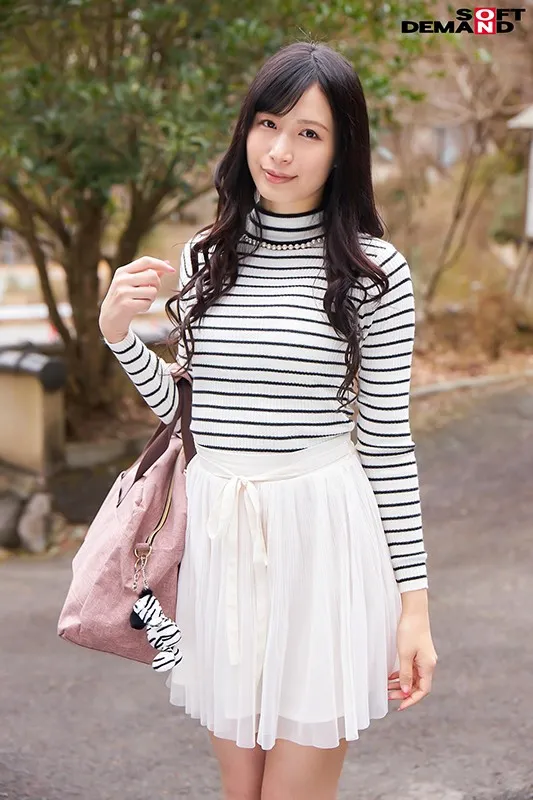 OKYH-060 Kana (21) Estimated E-Cup A professional student found in Hakone Onsenkyo Why don't you take a towel , screenshot 1