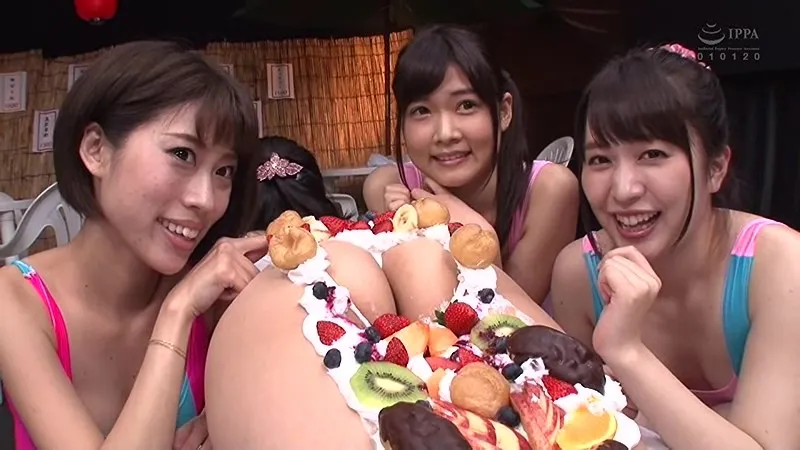 RCTD-138 OPEN Only For Summer. Asses Everywhere At The Gaping Asshole Beer Garden — Sachika Yoshioka, Saka Yoshioka, Suzu Yamai, screenshot 4