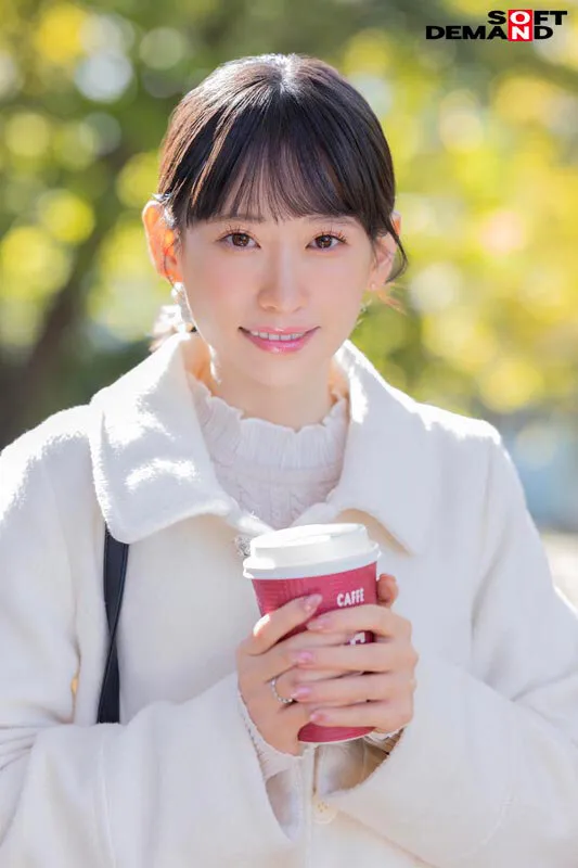 SDAM-165 First time filming, she gets six other men's dicks inside her and cums like crazy: "I didn't have eno — 伊倉さとみ, スクリーンショット 2