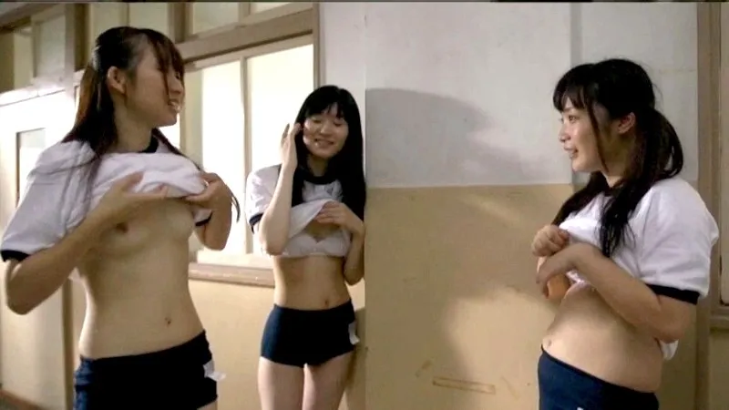 SDDE-258 School girls Pororhythm, screenshot 2