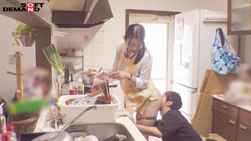 SDJS-349 Cooking, laundry, and satisfying sexual desires - a morning life of continuous sex with 10 younger br — Yoshino Moriya, screenshot 5