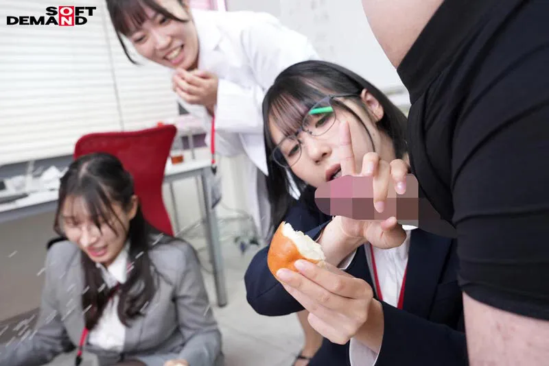 SDJS-359 「ザーメンと最も相性の良い食べ物は何か?」をSOD女子社員3名が真面目に検証してみた結果 計46食の濃厚ホンモノ精子でお腹いっぱい 咀嚼でじっくり味わいごっくん飲み込むザ~汁マリアージュ食ザー実験 SO — Ayumu Kubo, Keika Tokoro, Narumi Araki, スクリーンショット 14