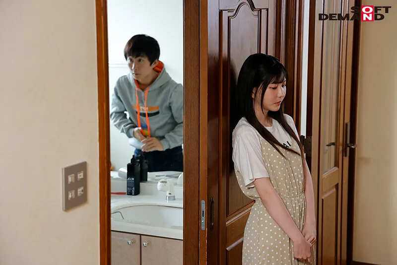 SDMF-024 Sibling bath for the first time in 10 years. A virgin brother and sister who couldn't hold down their — Mizuki Aiga, screenshot 1