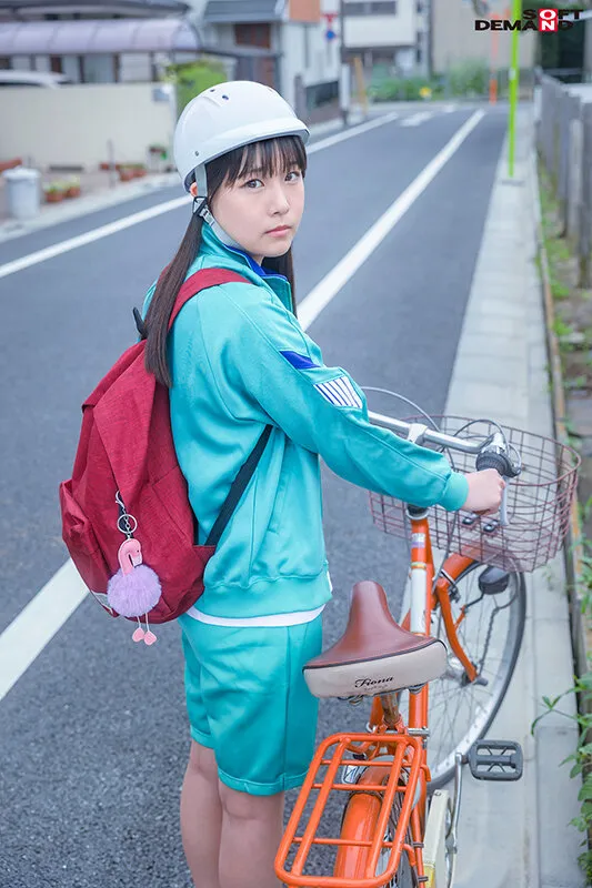 SDMF-025 My sister got a boyfriend. I went crazy with jealousy and skipped school and continued to cum inside. — Seri Mitsuha, screenshot 6