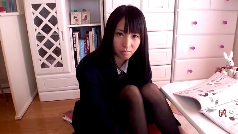SDMT-887 成長した娘の裸に触れた父親はイケない事と知りつつもチ○ポを勃起させて「禁断の近親相姦」してしまうのか!? 2, スクリーンショット 4