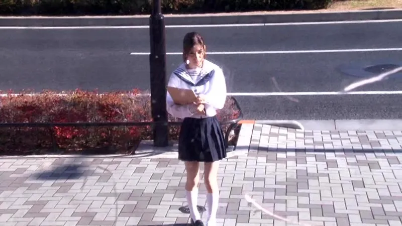 SDMT-898 We Told A Sexually Frustrated Married Woman She'll Be Paid 10,000 Yen An Hour And All She Has To Do I, screenshot 5