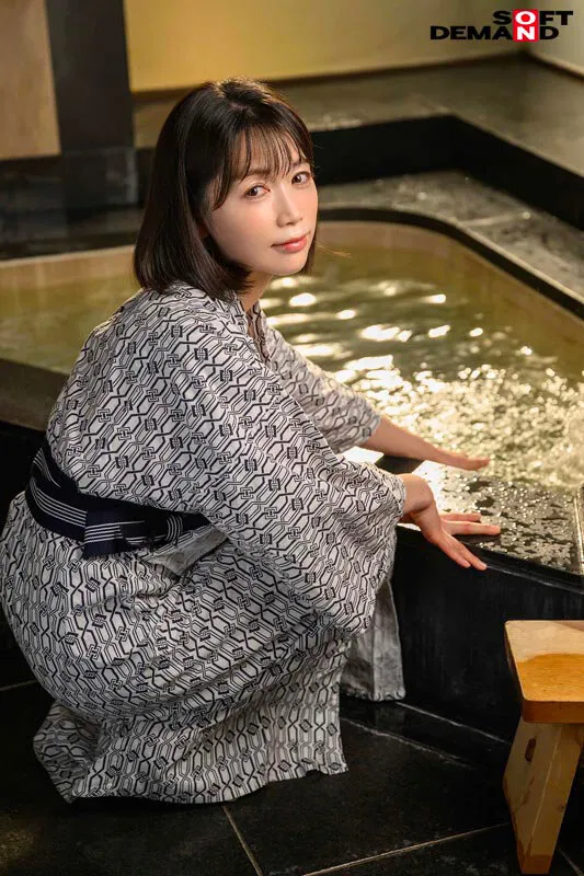 SDNM-544 Kumi Koizumi, 41, a devoted mother raising her 5th-grade daughter in Zushi City, Kanagawa Prefecture, — Kumi Koizumi, screenshot 1
