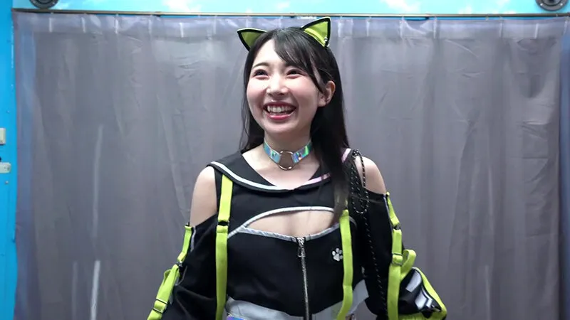 TOTTE-224 Two cosplayers, who were picked up in the field, take on the first-to-cum dildo challenge! If you ca, screenshot 1