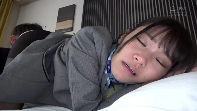 UFD-084 Married flight attendant and swallowing sex (UFD-084) - Hinano Miki — Hinano Miki, Saya Tsukamoto, screenshot 5