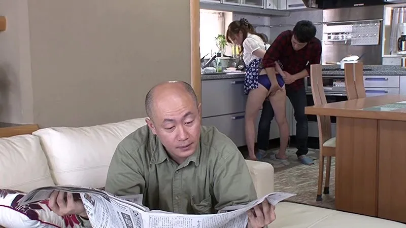 VENU-505 Silent Fakecest: Stepdaddy's By My Side... Starring Azumi Chino — Azumi Chino, screenshot 6