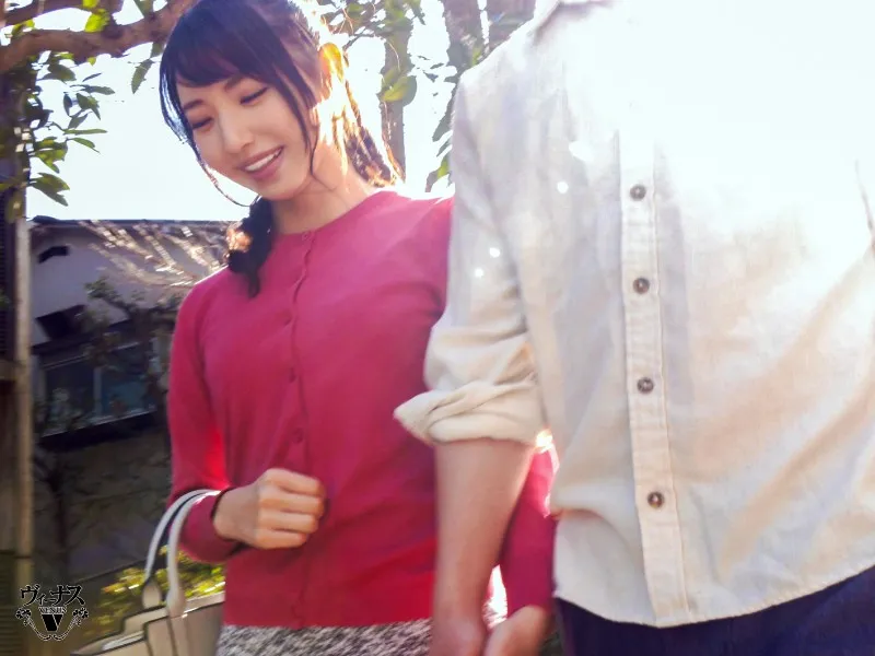 VENX-048 Once A Month Sex Between A Step Mother And Her Step Son Who Moved To The City I'm On My Way To Be Fuc — Shirato Hana, screenshot 1