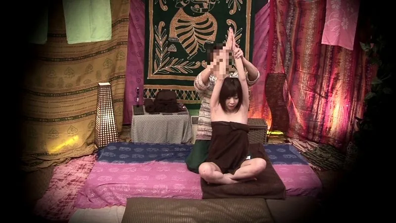 BDSR-114 Tricking Amateur Housewives Into Thinking They're Getting a Free Thai Massage: Duped Healed Creampies, screenshot 5