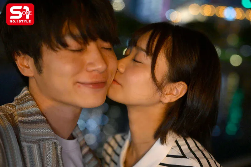 SNOS-138 Hidden Eros Behind the Smile: I Go on a Date with a Girl Who Feels Close to Me, Stay at a Hotel, and — Natsuo Natsu, screenshot 2