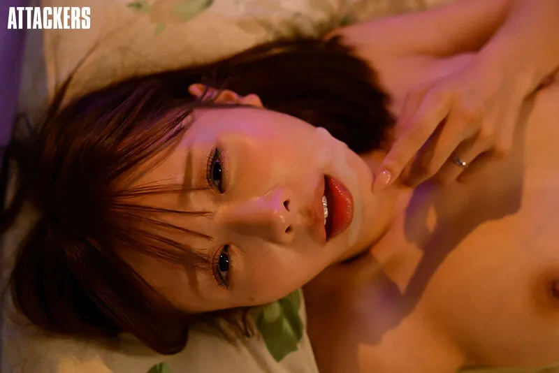 ADN-756 \"Let me borrow your wife for a month.\" The night my wife was embraced by my boss in a situation wher — Rio Kuriyama, screenshot 6