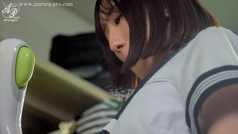 APNS-408 Middle-aged cock-obsessed schoolgirl: Starting with being caught masturbating, she has meltingly pass — Aoba Haru, screenshot 2