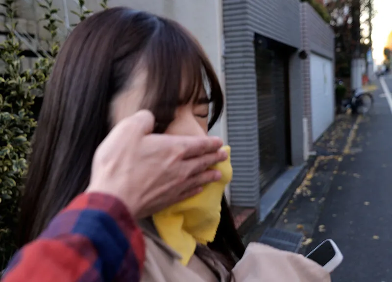 AQUBE-020 【VR】 Mei Uesaka, A Female College Student Who Was Confined By A Piss Drinking Mania And Turned Into — Uesaka Mei, screenshot 1