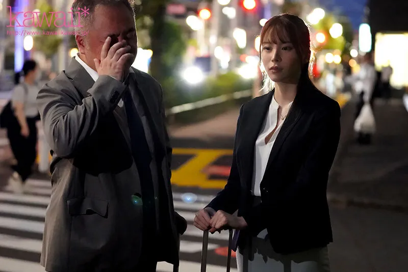 CAWD-939 We were all employees... The CEO was really mad at the cute, talented office lady, so we decided to s — Aya Sasakura, screenshot 1
