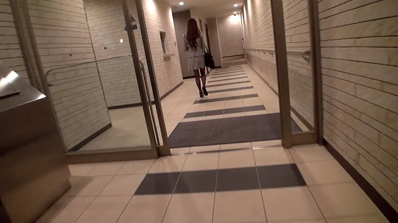 TUE-163 play video of a criminal breaking through an auto-lock, screenshot 15