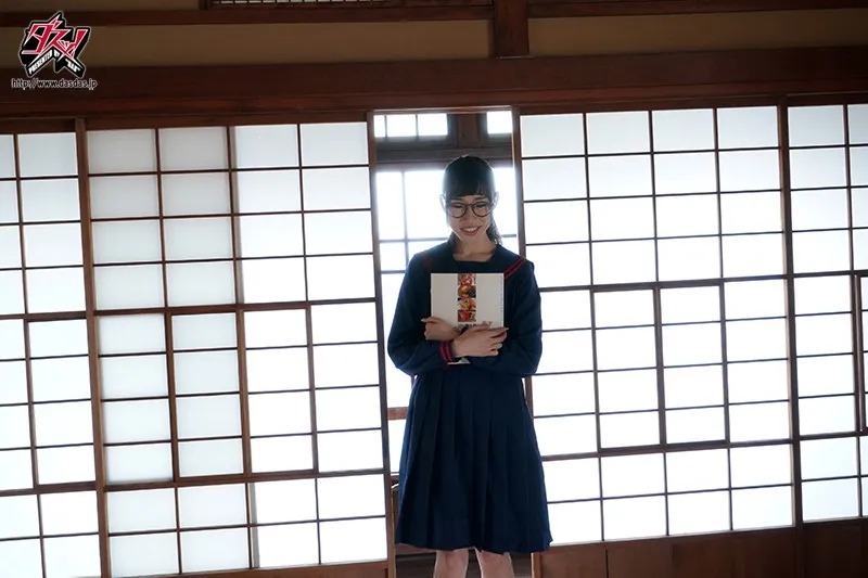 DASD-622 "I'm Home!" She Came Buck Suddenly, Her Entire Body Covered With Tattoo Art This Little Stepsister Sm — Sui Mizumori, screenshot 5