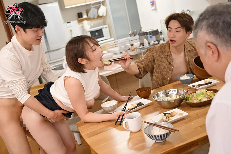 DASS-990 The breadwinner, the G-cup big sister, is busy from breakfast onwards! From the moment she wakes up u — Riho Shishido, screenshot 2