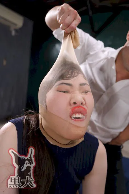 DOA-124 Shocking! Such a beautiful woman!? Her face collapses with a funny face in pantyhose!? - Karina Nishid — Ai Inoriyama, Ariga Minaho, Ayaka Mochizuki, screenshot 5