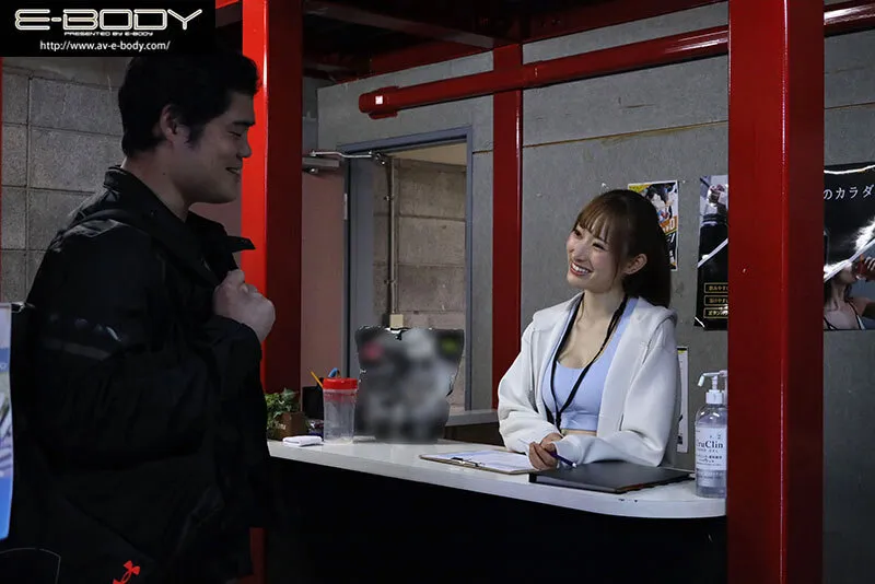 EYAN-214 遠征先相部屋NTR 鍛え抜かれた美ボディパーソナルトレーナー嫌々不同意性交のはずが肉弾FUCKに溺れ無限昇天 弥みいさ — 弥みいさ, スクリーンショット 1