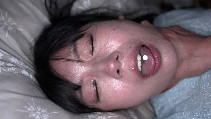 FKOU-007 3穴NTR 隣人ガチャに失敗し、アナル調教されイキ堕ち… みひな — 永井みひな, スクリーンショット 1