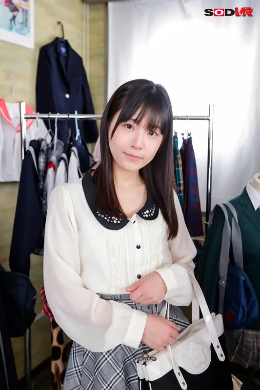 DSVR-1172 【VR】 Congratulations On Your First Penetration In Preparation For Entrance (Holiday) New Who Came To — Seri Mitsuha, screenshot 2