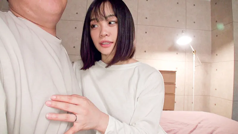 HTTM-014 A beautiful and experienced wife seduces a virgin she met on SNS and takes his virginity - Urara Kano — Urara Kanon, screenshot 1