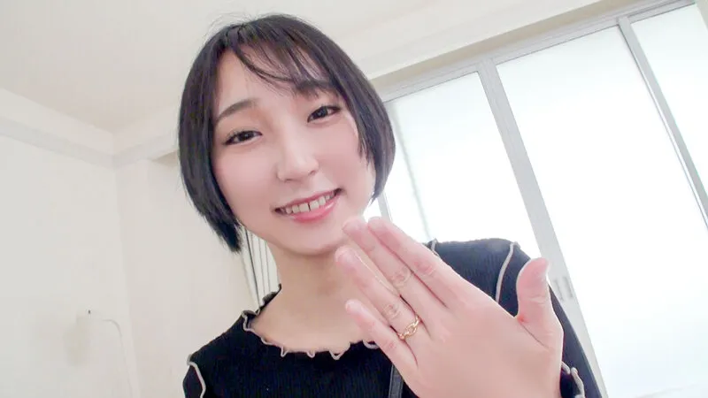 HTTM-061 SNSでナンパした人妻が、旦那以外の身体に興奮してドエロい本性さらけ出しちゃいました! 糸井瑠花 — Itoi Ruka, 糸井瑠花, スクリーンショット 1