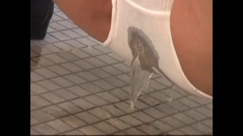 SPYE-069 J Raw Toilet Peeing Voyeur, screenshot 5