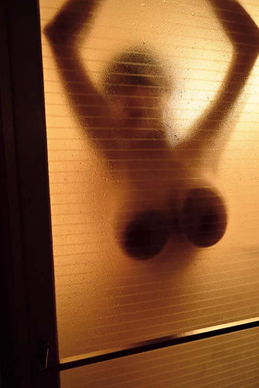 HZGD-327 汗だくノーブラ爆乳乳首ポッチで無自覚誘惑され理性崩壊した義理の息子 雨宮ひびき — 雨宮ひびき, スクリーンショット 3