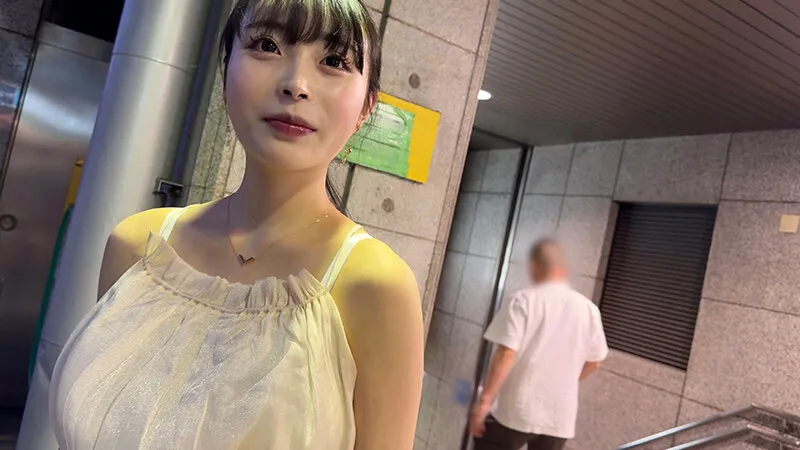 EROFV-342 マキ(28)知らない男とのエッチが一番興奮する。ドM志向、ワンナイト限定SEXの妖精。全身性感帯のGcupダイナマイトBODYに種付け!, スクリーンショット 1
