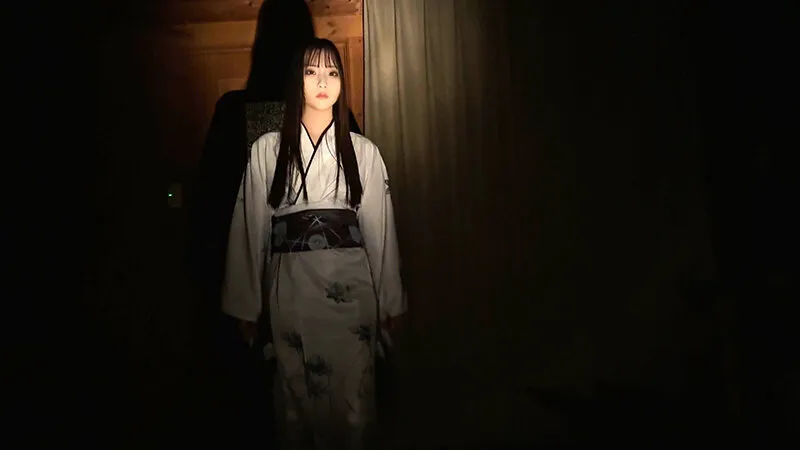 INSTV-657 A super erotic Japanese legend! A group stranded in the snowy mountains. The final footage shows sex, screenshot 1