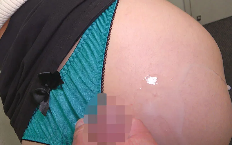 VNDS-3426 完全主観 「ほら、ワタシをおかずにして…目の前でシコって見せて…」美熟女に見つめられながら射精する快感2 — Iori Takanashi, Manami Kawamura, よしい美希, スクリーンショット 6